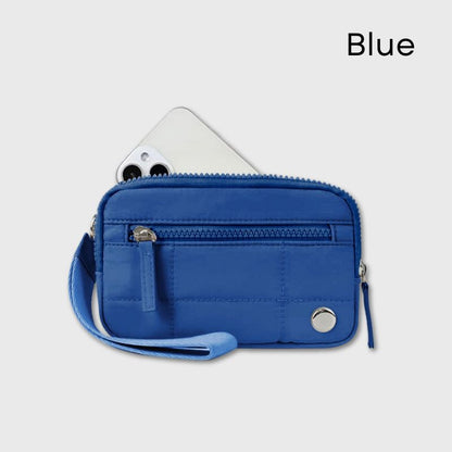 Vetalixe Essential Wristlet